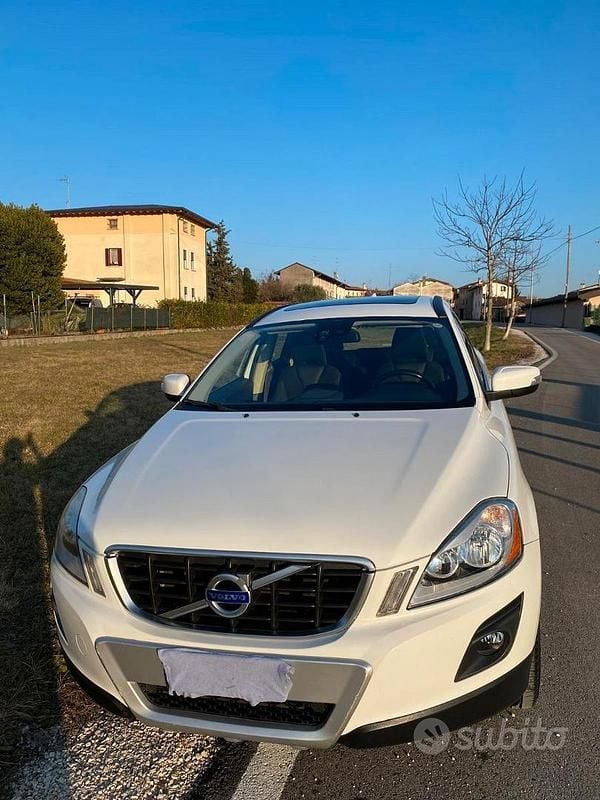 Usata Volvo XC60 2009 Bianco SUV