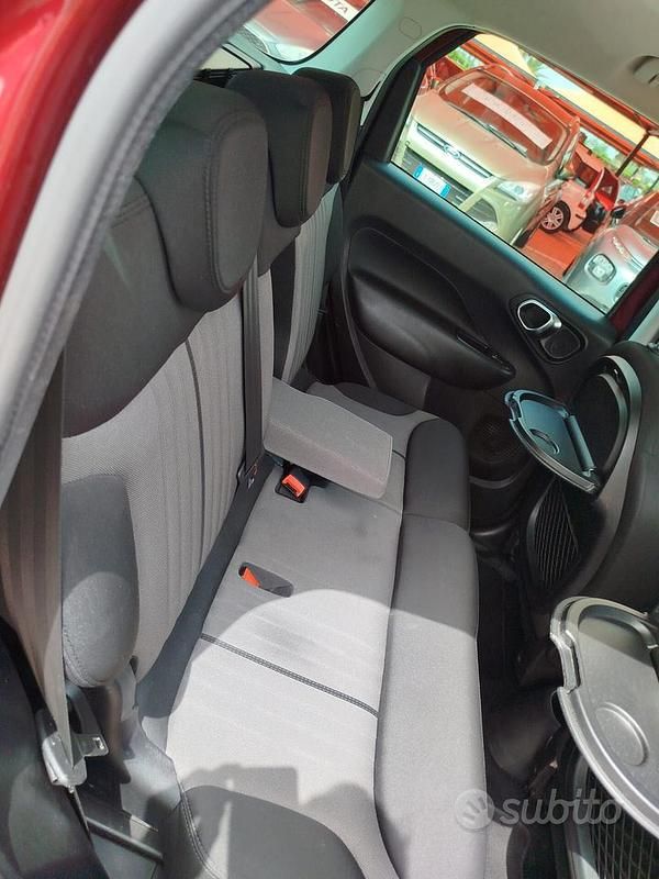 Usata Fiat 500L Living 95 CV (69 kW) 2016 Rosso Monovolume