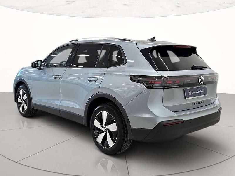 Nuova VW Tiguan Edition 150 CV (110 kW) 2025 Dolomite silver metallizzato SUV