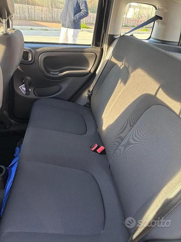 Usata Fiat Panda 69 CV (50 kW) 2024 Nero Utilitaria