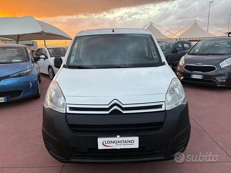 Usata Citroën Berlingo 99 CV (72 kW) 2017 Bianco Monovolume