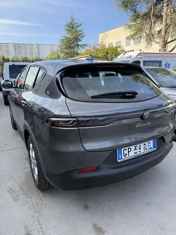 Usata Alfa Romeo Tonale Ti 131 CV (96 kW) 2023 SUV