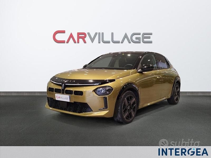 Usata Lancia Ypsilon 100 CV (73 kW) 2024 Giallo Utilitaria