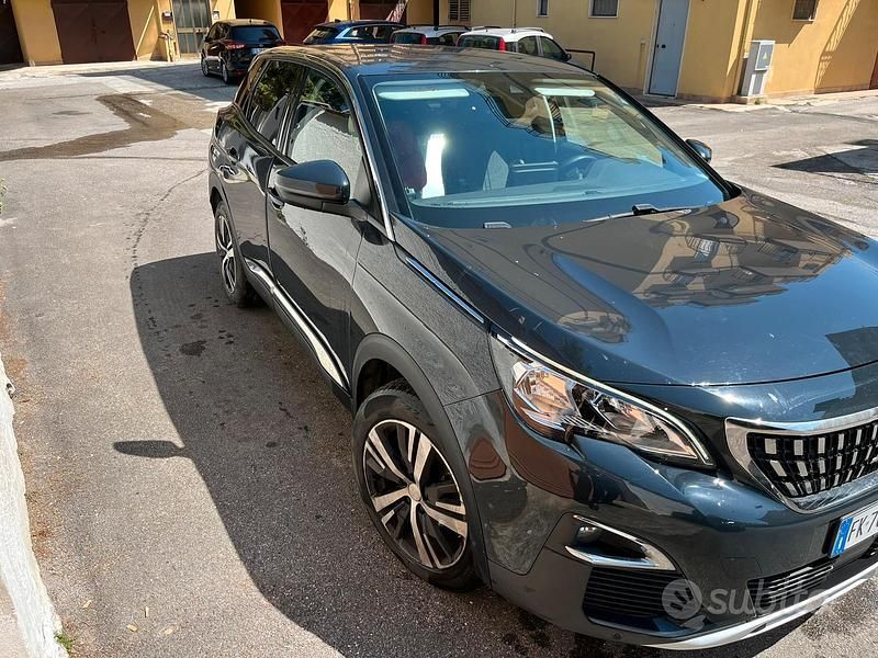 Usata Peugeot 3008 Allure 120 CV (88 kW) 2017 Blu SUV