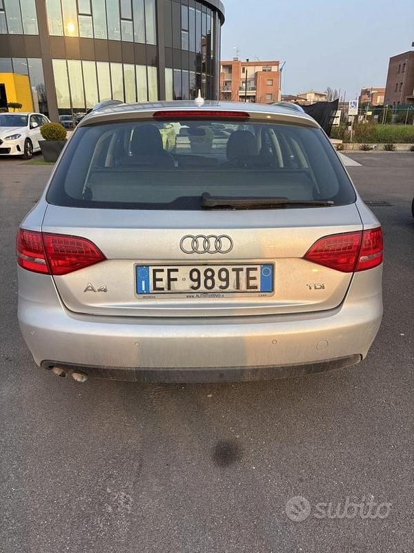 Usata Audi A4 143 CV (105 kW) 2010 Grigio Station wagon