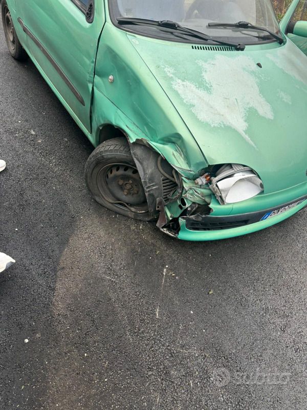 Usata 2002 Fiat 600 Due volumi | 600 € (Super prezzo) - Immagine 1/2