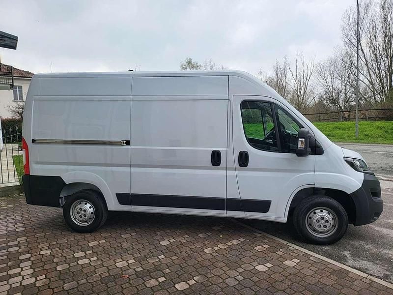 Usata Peugeot Boxer 140 CV (102 kW) 2022 Other Furgone