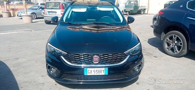 Usata Fiat Tipo Mirror 120 CV (88 kW) 2020 Nero Station wagon