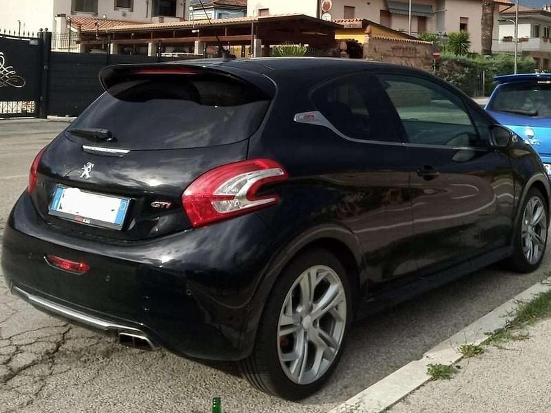 Usata Peugeot 208 GTi 200 CV (147 kW) 2014 Nero Utilitaria