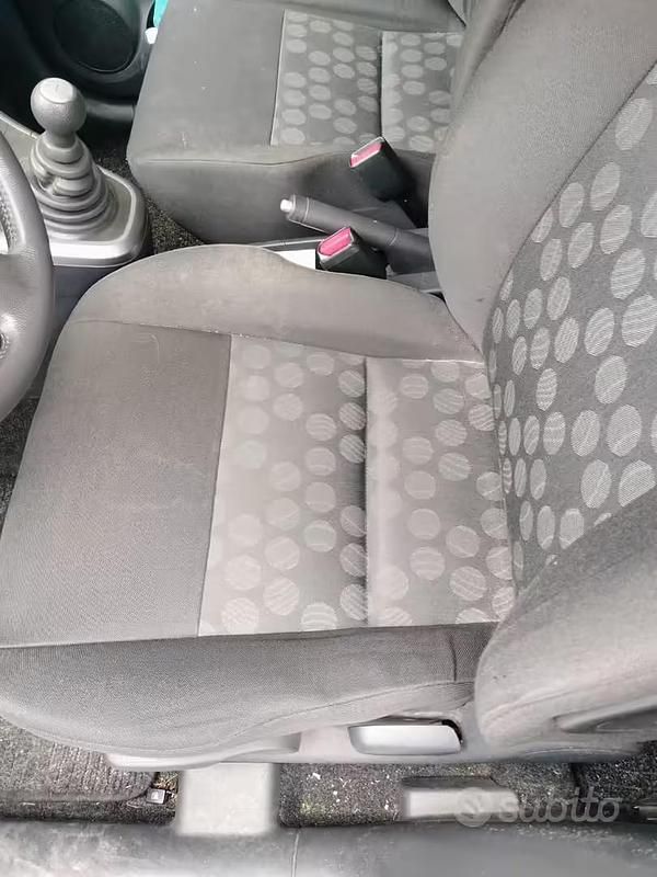 Usata Suzuki Splash 86 CV (63 kW) 2010 Utilitaria