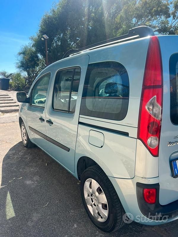 Usata Renault Kangoo 106 CV (77 kW) 2008 Monovolume