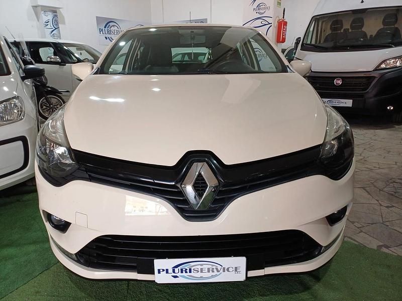 Usata Renault Clio IV 89 CV (65 kW) 2018 Beige Berlina