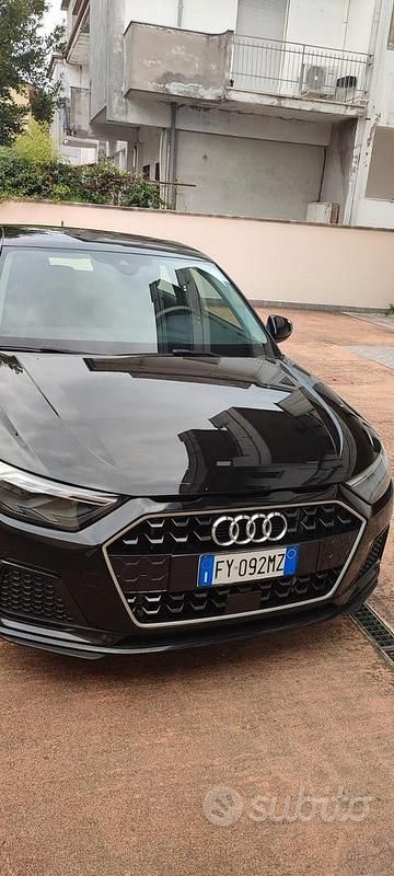 Usata Audi A1 Sportback 110 CV (80 kW) 2019 Nero Utilitaria