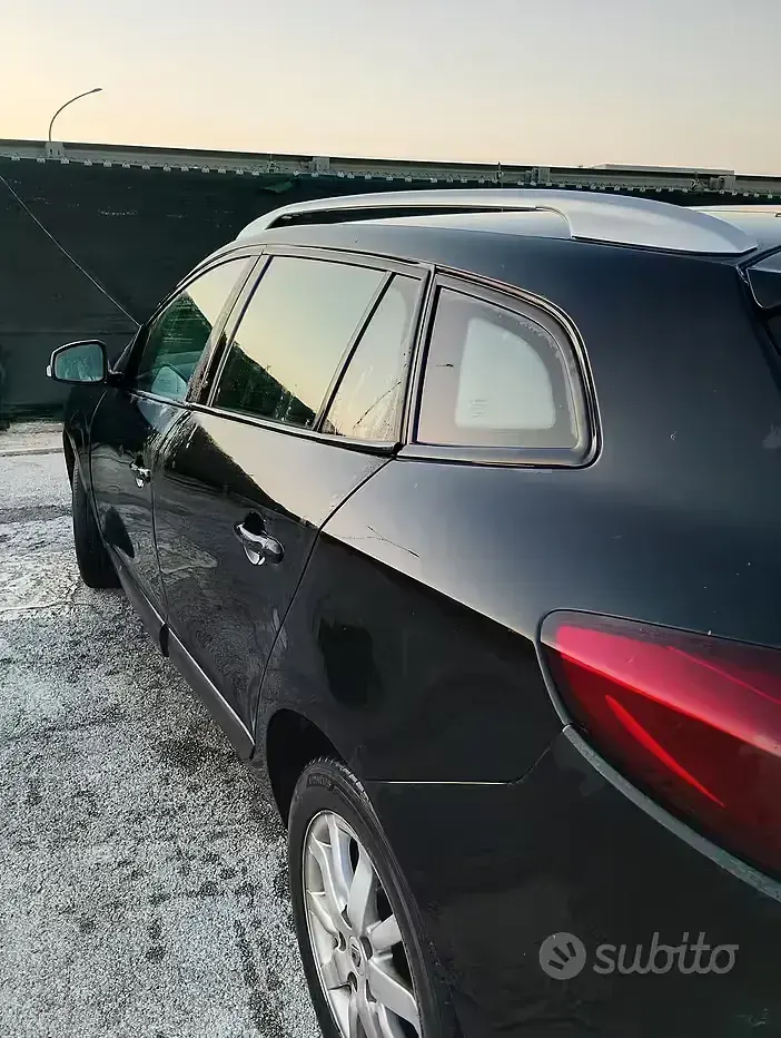 Usata Renault Mégane GrandTour 110 CV (80 kW) 2011 Nero Station wagon
