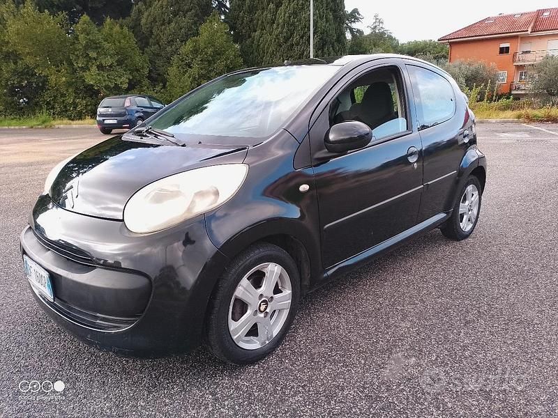 Nero Usata 2009 Citroën C1 Due volumi | 1700 € - Immagine 1/4