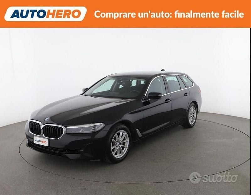 Nero Usata 2021 BMW 520 Station wagon | 27.999 € (Super prezzo) - Immagine 1/2