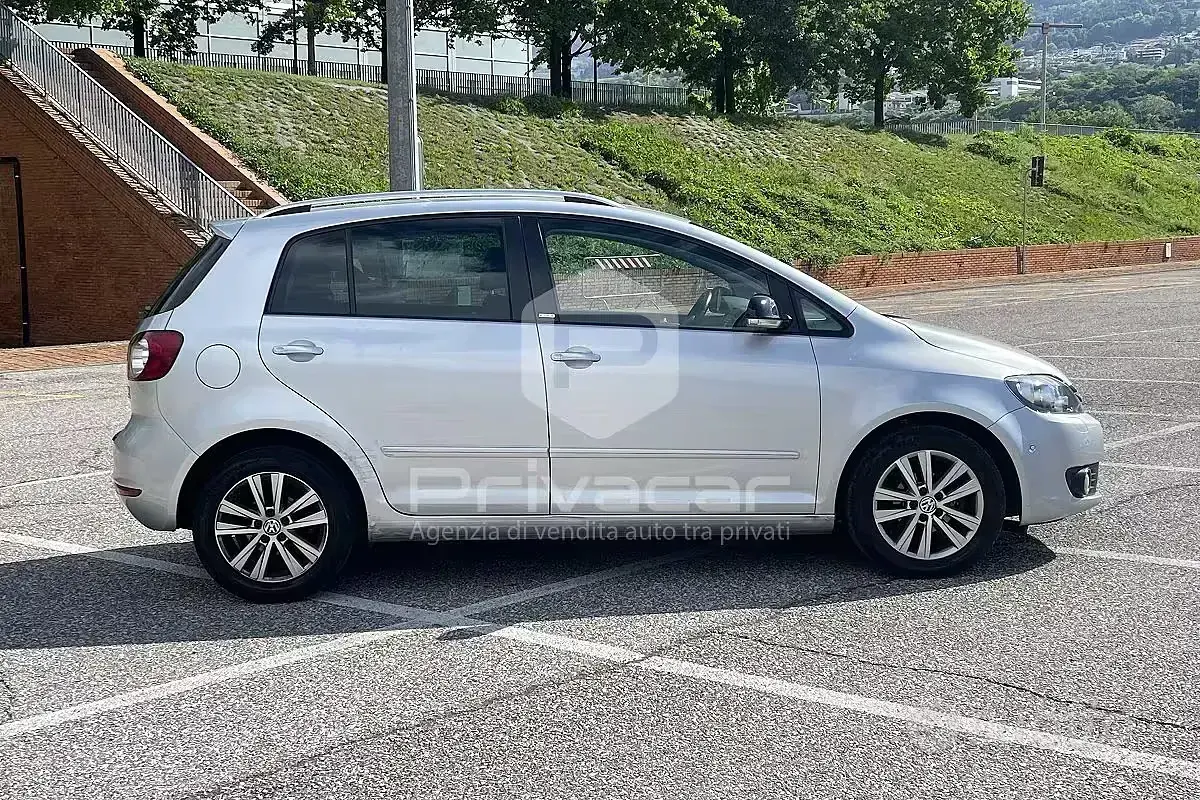 Usata VW Golf Plus Cross Trendline 105 CV (77 kW) 2011 Grigio Monovolume