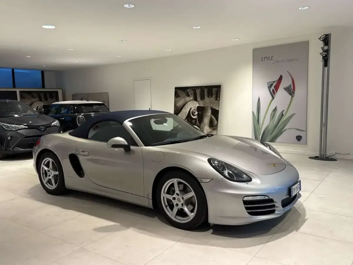 Usata Porsche Boxster 265 CV (194 kW) 2012 Argento Cabrio