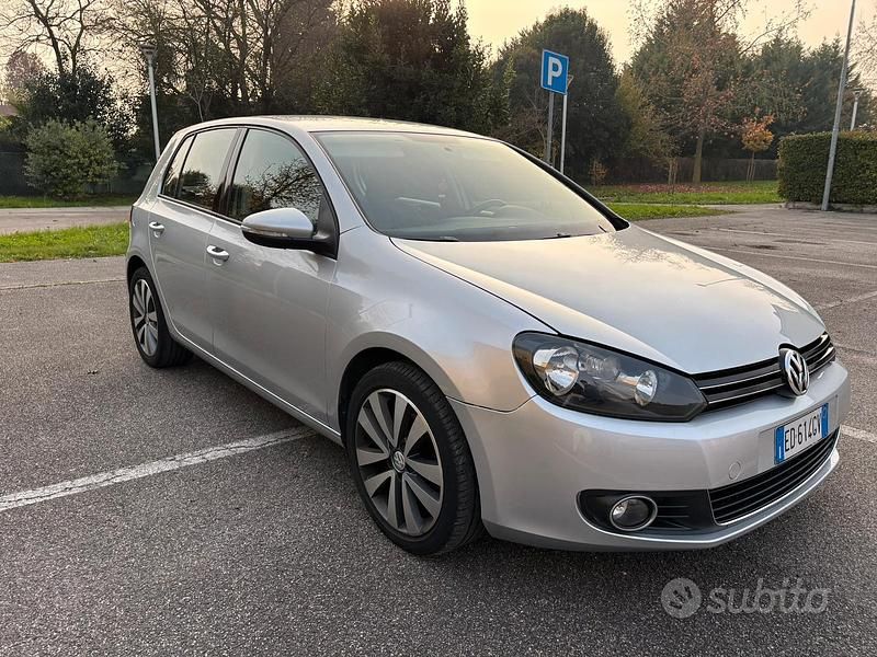 Usata VW Golf VI Highline 105 CV (77 kW) 2010 Grigio Utilitaria