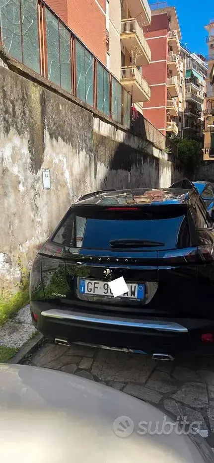 Usata Peugeot 2008 Allure 130 CV (95 kW) 2021 Nero SUV