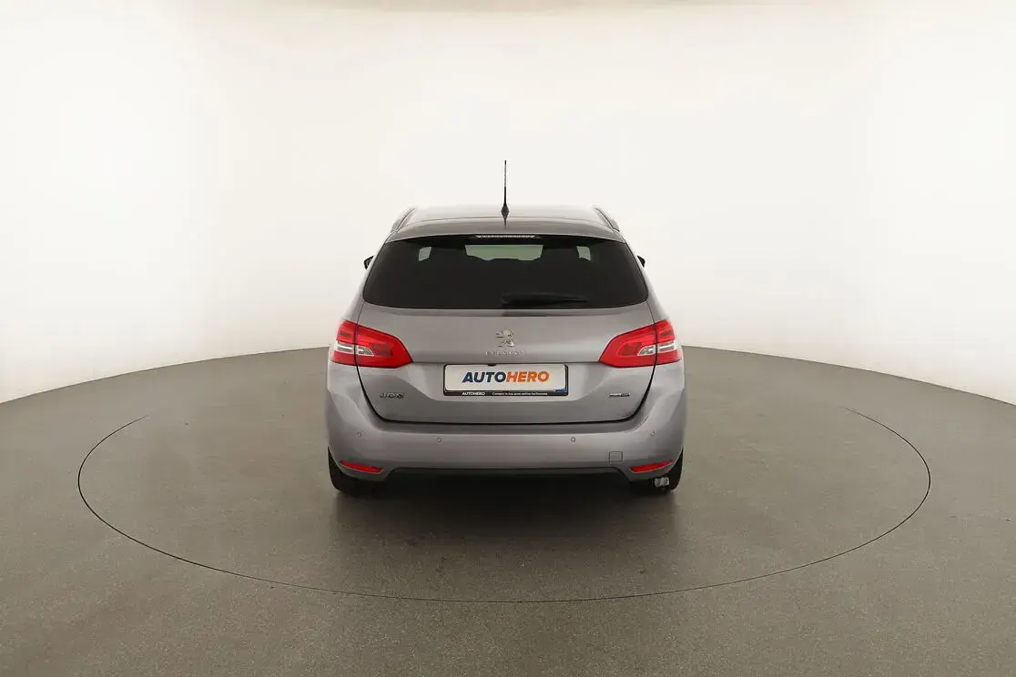 Usata Peugeot 308 Allure 120 CV (88 kW) 2016 Grigio Station wagon