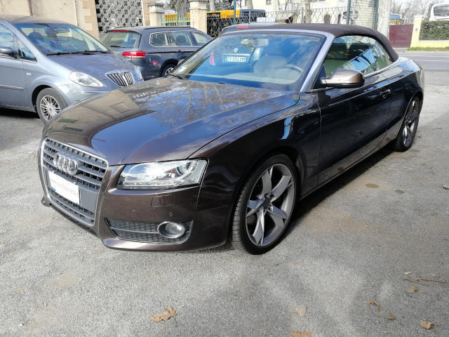 Audi a5 cabriolet solo benzina piemonte