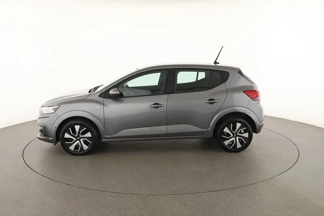 Usata Dacia Sandero Expression 67 CV (49 kW) 2024 Grigio