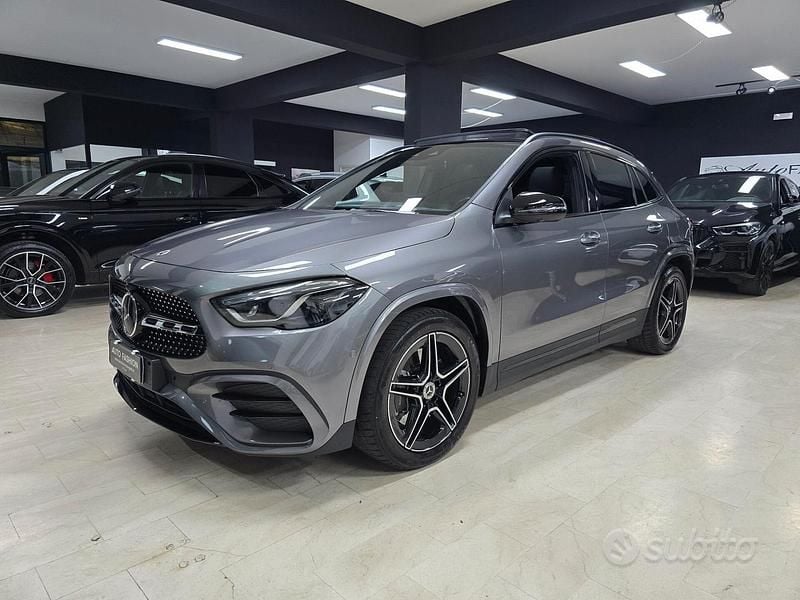 Usata Mercedes GLA200 AMG Line Premium Plus 150 CV (110 kW) 2023 Grigio SUV