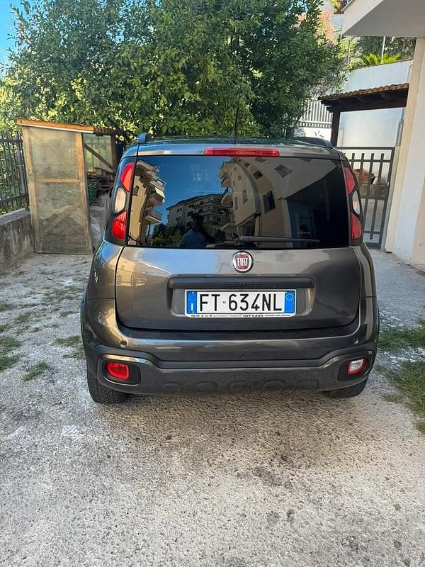 Usata Fiat Panda Cross Cross 69 CV (50 kW) 2018 Grigio Utilitaria