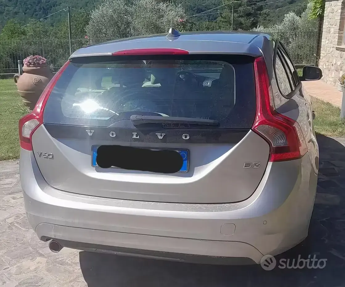 Usata Volvo V60 136 CV (100 kW) 2014 Station wagon