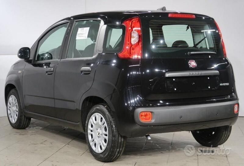 Usata Fiat Panda S 70 CV (51 kW) 2024 Nero Utilitaria