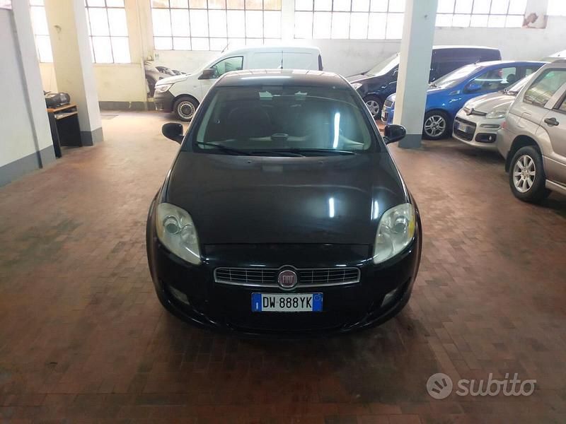 Usata Fiat Bravo 90 CV (66 kW) 2009 Nero Utilitaria