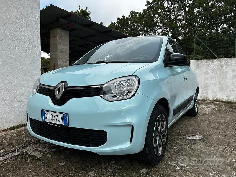 Usata Renault Twingo 60 kW (82 CV) 2024 Blu Utilitaria