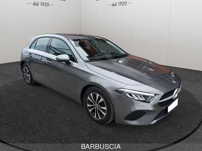 Usata Mercedes A180 Advanced 116 CV (85 kW) 2025 Grigio Berlina