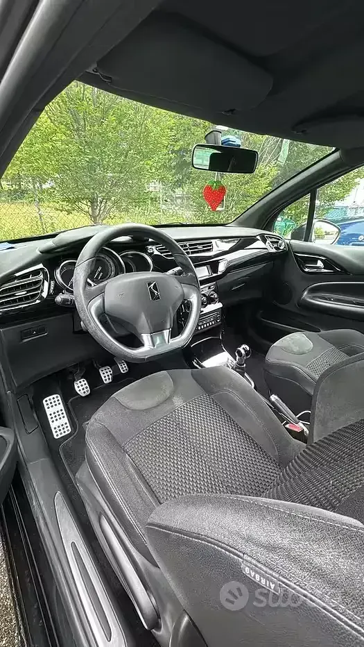 Usata Citroën DS3 82 CV (60 kW) 2013 Nero