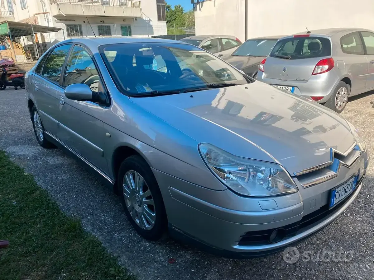 Usata Citroën C5 109 CV (80 kW) 2005 Berlina