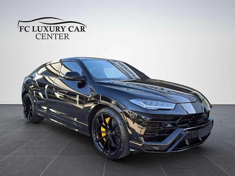 Nero Usata 2022 Lamborghini Urus SUV | 240.000 € - Immagine 1/4