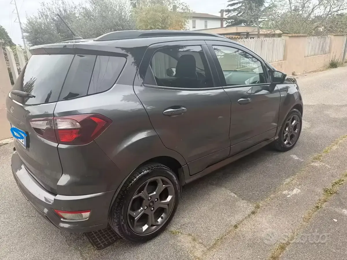 Usata Ford Ecosport ST-Line 99 CV (72 kW) 2018 Grigio SUV