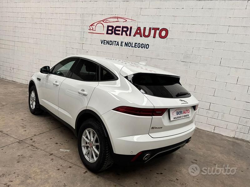 Usata Jaguar E-Pace R-Dynamic 199 CV (146 kW) 2019 Bianco SUV