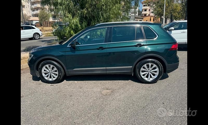 Usata VW Tiguan Business 150 CV (110 kW) 2017 Verde SUV