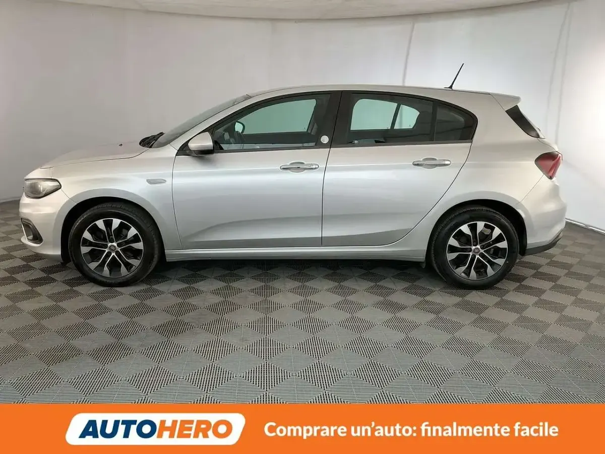 Usata Fiat Tipo Business 95 CV (69 kW) 2020 Argento Berlina
