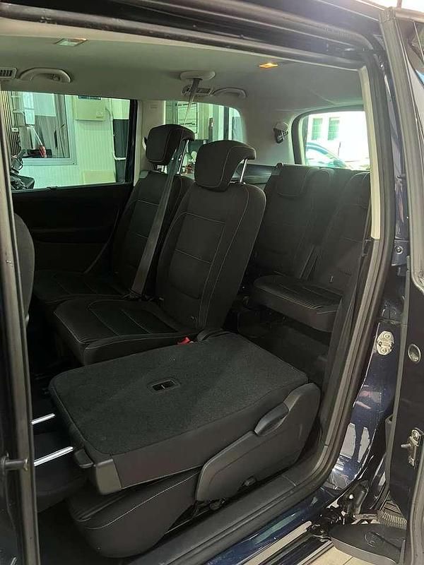 Usata Seat Alhambra 4Drive 150 CV (110 kW) 2015 Blu/azzurro Monovolume