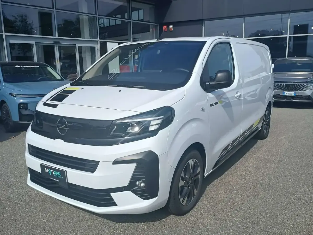 Nuova Opel Vivaro-e Combi Sportive 150 CV (110 kW) 2026 Kaolin white Monovolume