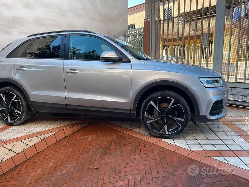 Usata Audi Q3 Business 150 CV (110 kW) 2016 Grigio SUV