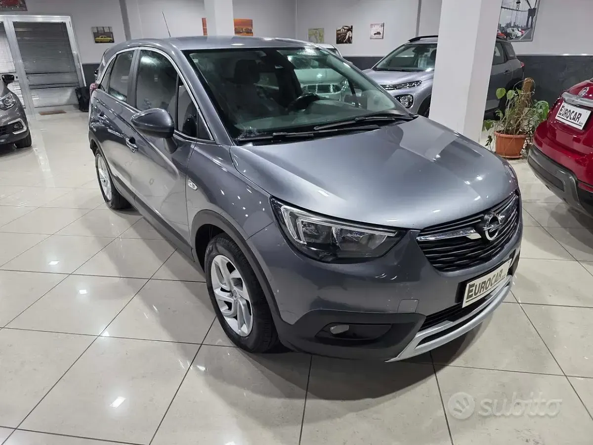 Usata Opel Crossland X 102 CV (75 kW) 2018 Grigio SUV