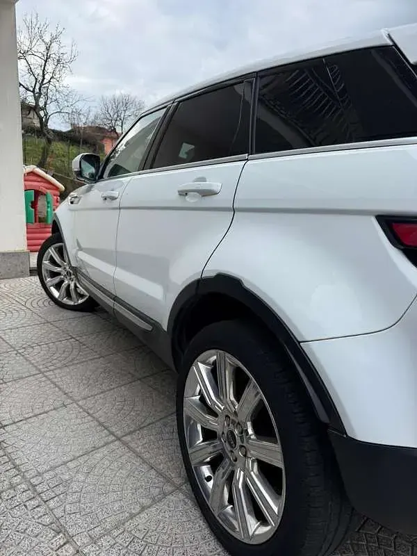 Usata Land Rover Range Rover evoque Prestige 190 CV (139 kW) 2012 Bianco SUV