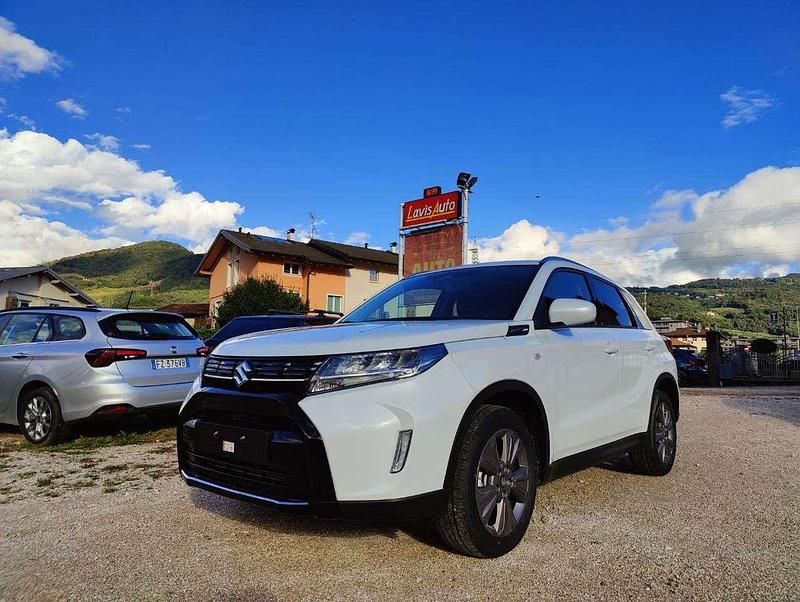 Nuova Suzuki Vitara Cool 110 CV (80 kW) 2025 Bianco SUV