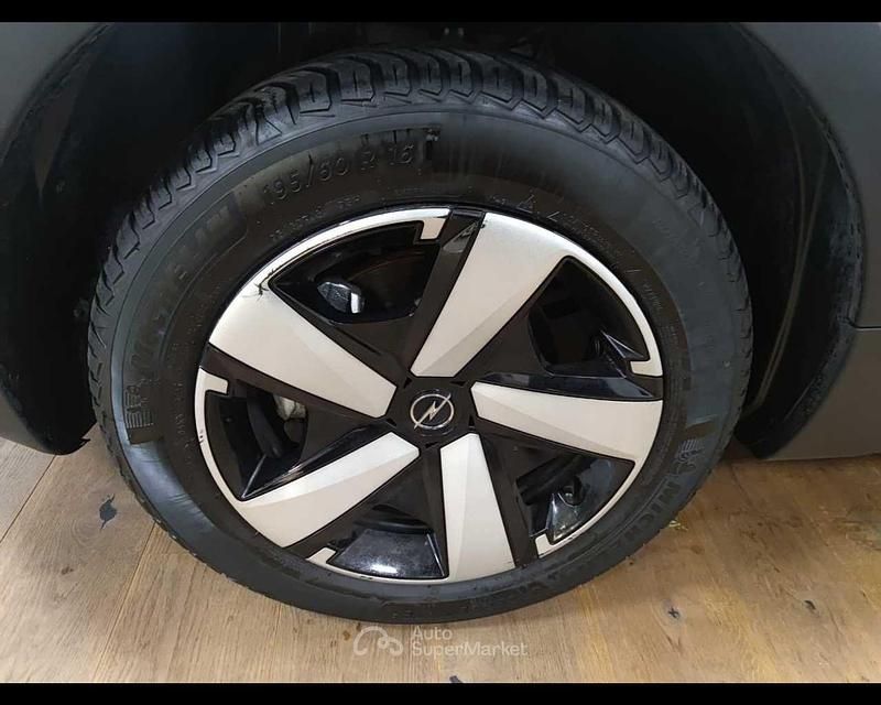Occasion Opel Crossland X Edition 110 ch (80 kW) 2024 Argent SUV