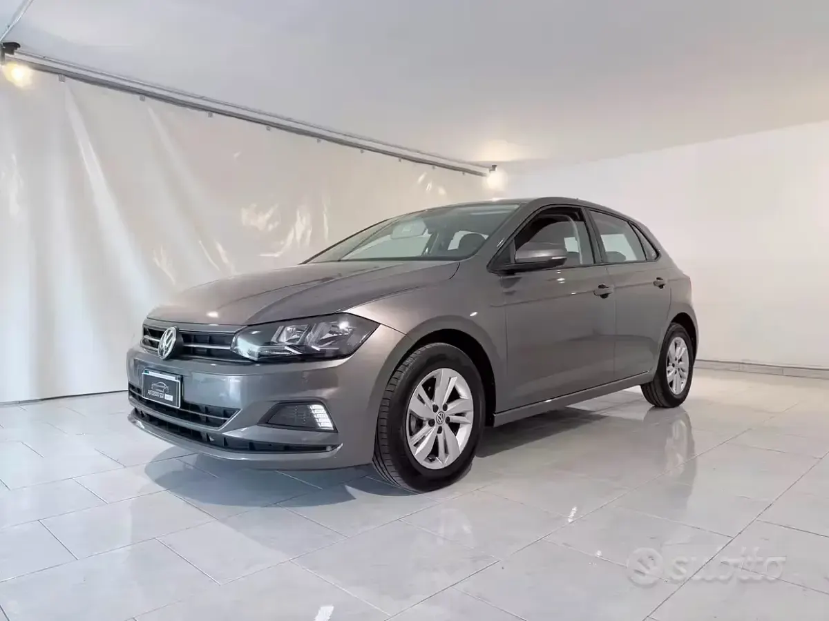 Usata VW Polo Comfortline 80 CV (58 kW) 2020 Grigio Utilitaria