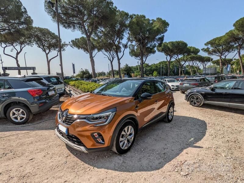Arancione Usata 2020 Renault Captur Intens SUV | 14.800 € (Super prezzo) - Immagine 1/4